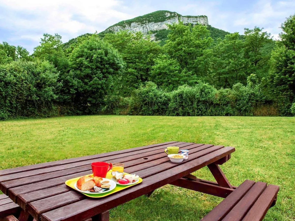 Ibis Budget Grenoble Voreppe 2*,